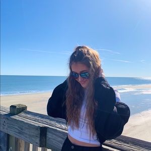 Meet your Posher, Abby